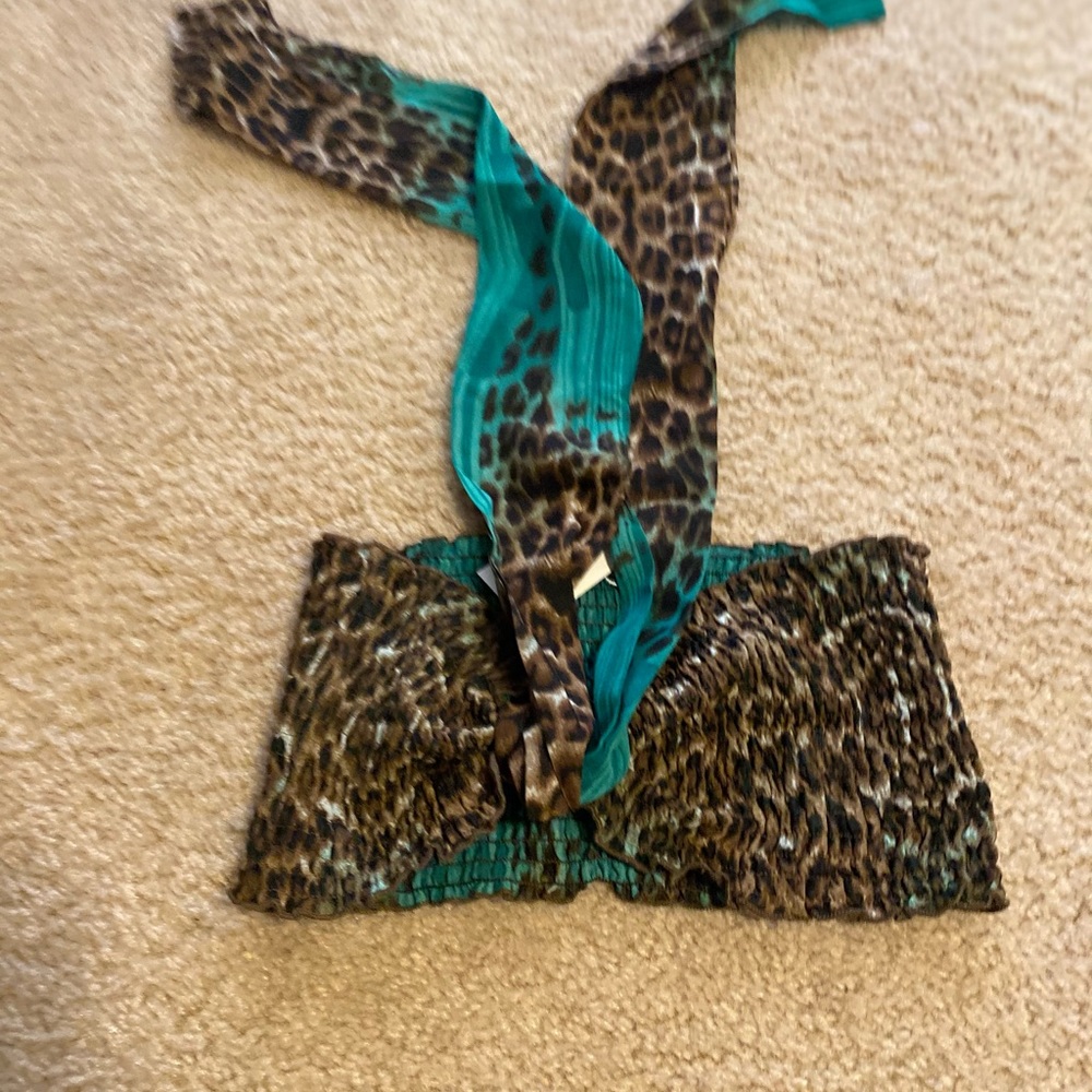 Brand New 2pc halter pant set - Picture 4 of 7